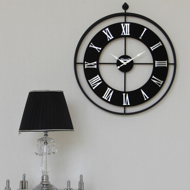 ساعت دیواری سانلی مدل فلزی چرمی کد 6362