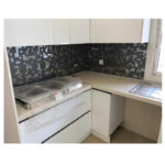 دیوارپوش مدل تایل بین کابینتی پشت چسبدار کد 20091 بسته 11 عددی