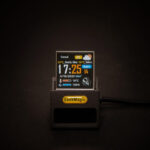 ساعت رومیزی دیجیتال مدل مکعب جادویی 3 بعدی هولوگرافیک