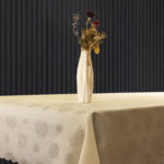 رومیزی رزین تاژ مدل اسنو مربع سایز 147x147 سانتیمتر