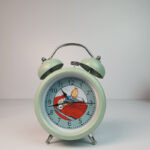 ساعت رومیزی مدل تن تن راننده