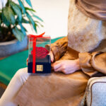 جعبه موزیکال دکوفیوره مدل رز جاودان ملودی عاشقانه Love