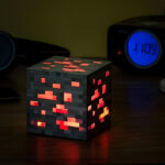 چراغ رومیزی مدل ماینکرفت 01