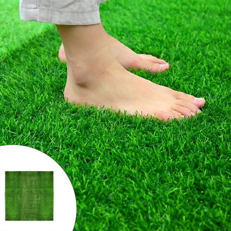 چمن مصنوعی مدل z4 سایز 1x4 متر