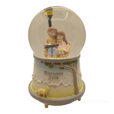 گوی موزیکال مدل پمپی و چرخان طرح عشق پاییزی