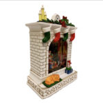 گوی موزیکال مدل پمپی کریسمسی طرح شومینه کد WDL-20114B