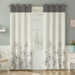 پرده نیروانا طرح سنتی  مدل مخمل کد 8719 سایز 140×280 سانتی متر