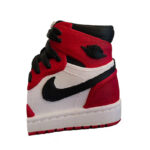 دیوارکوب طرح کفش