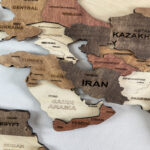 دیوارکوب طرح نقشه چوبی جهان مدل سه بعدی